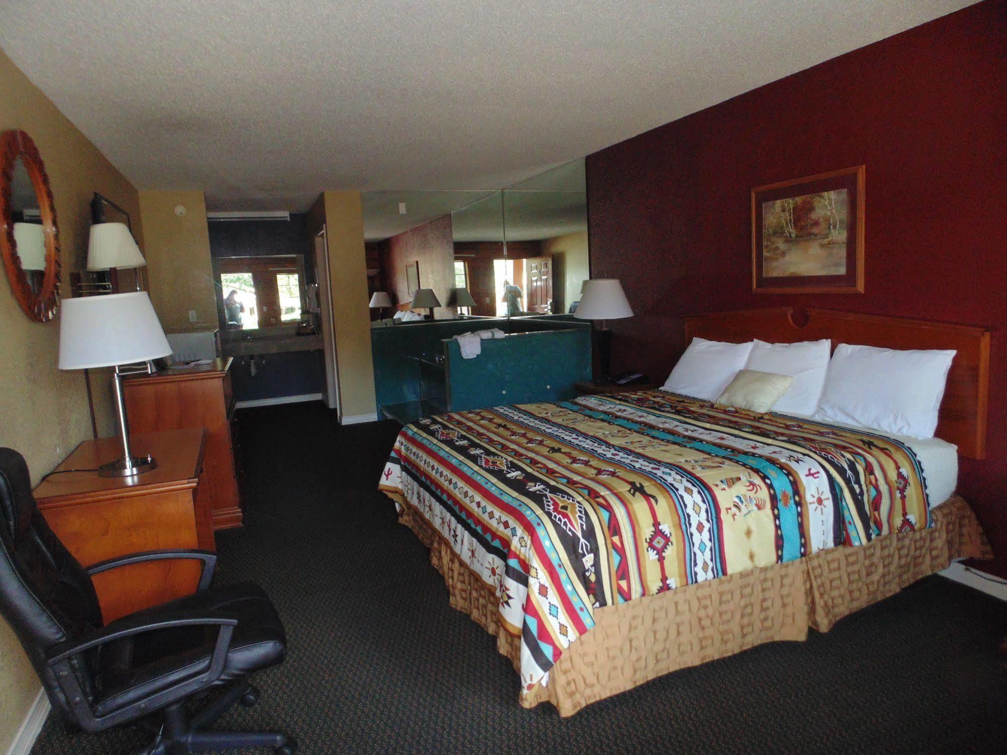 Log Cabin Inn Bay Minette Eksteriør billede